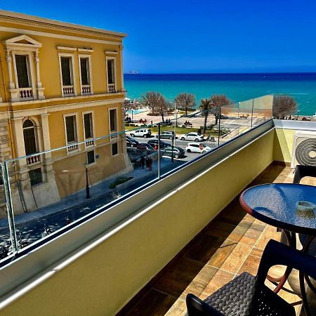Blue Elegance City Center Heraklion Apartment Bagian luar foto