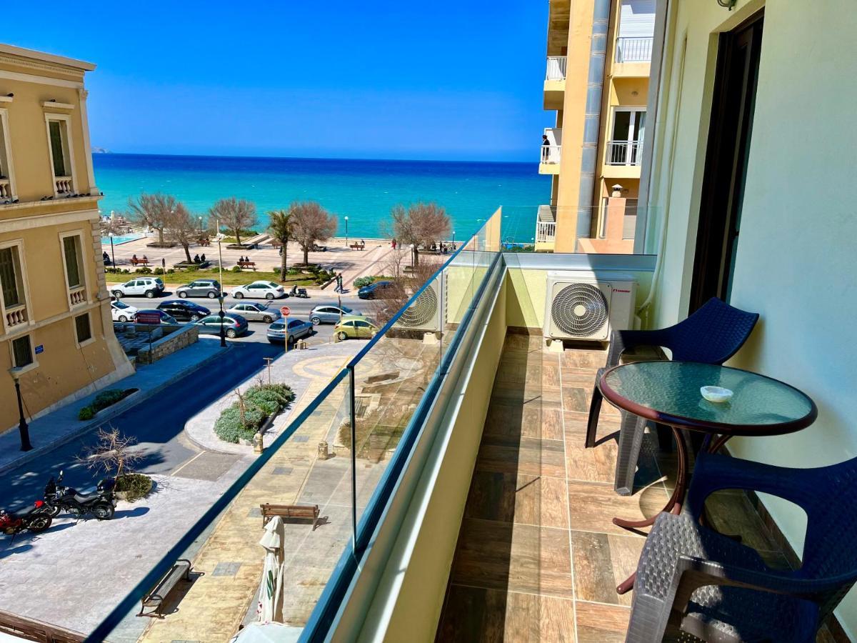 Blue Elegance City Center Heraklion Apartment Bagian luar foto