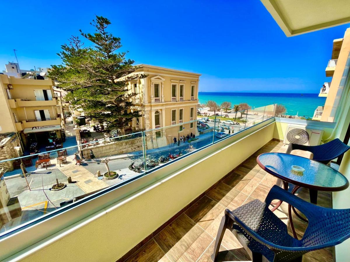 Blue Elegance City Center Heraklion Apartment Bagian luar foto