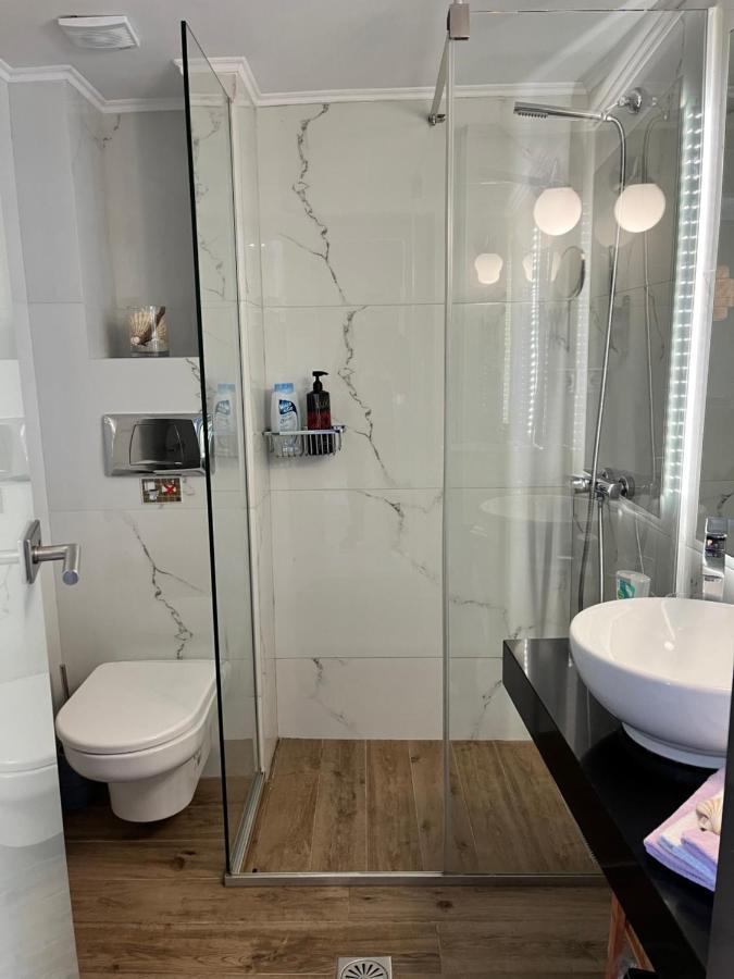 Blue Elegance City Center Heraklion Apartment Bagian luar foto
