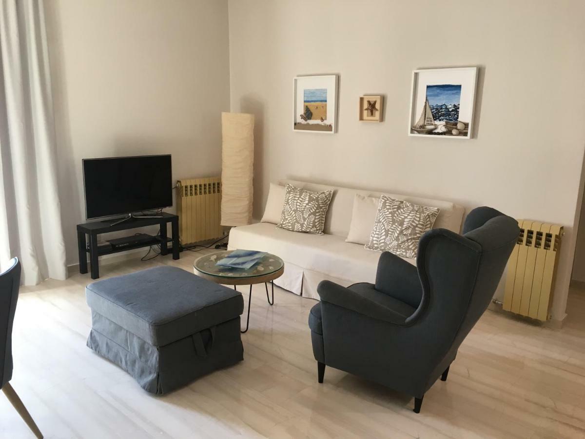 Blue Elegance City Center Heraklion Apartment Bagian luar foto