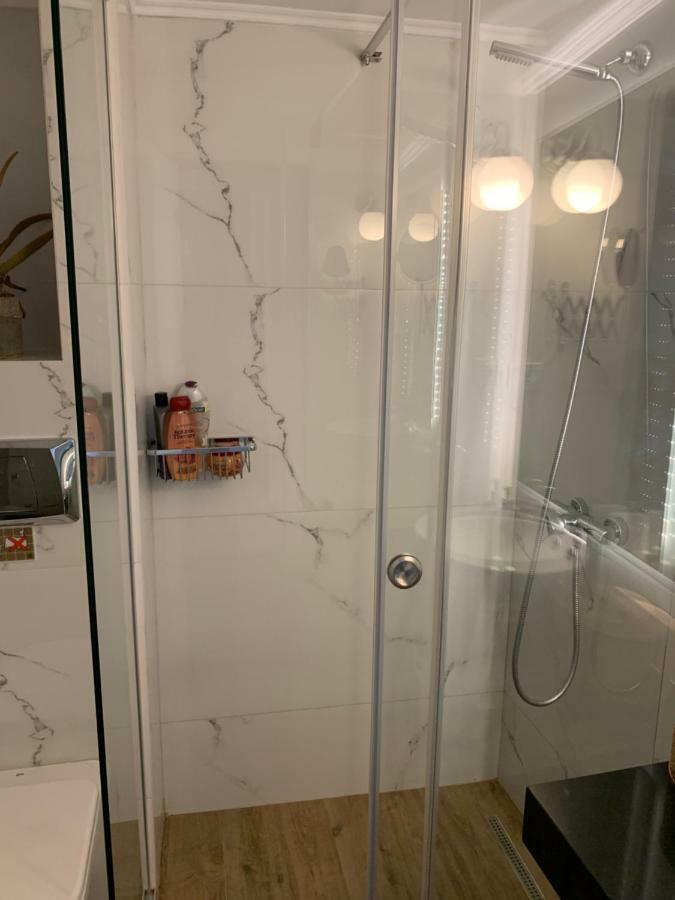 Blue Elegance City Center Heraklion Apartment Bagian luar foto